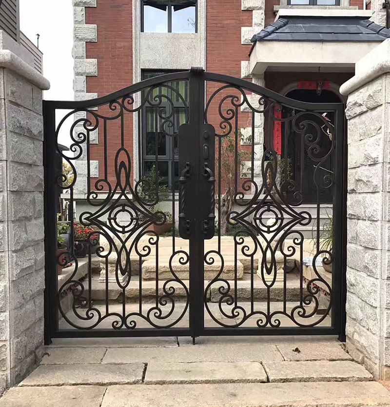 Iron gate