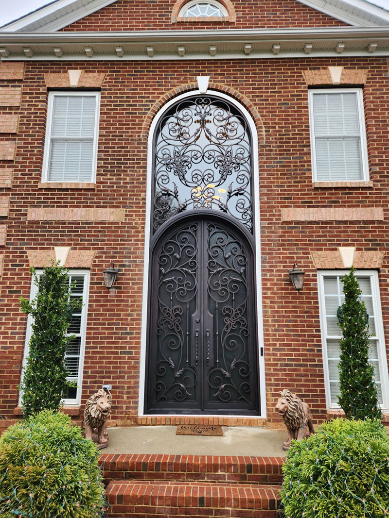 Traditional Iron Door 15