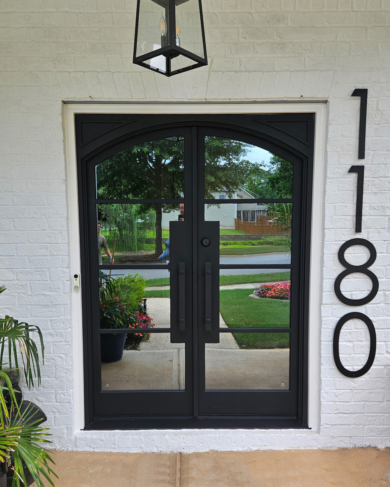 Modern-Iron-Door-Design